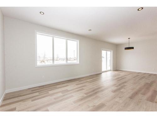 20 Toal Close, Red Deer, AB - Indoor Photo Showing Other Room