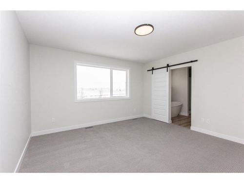 20 Toal Close, Red Deer, AB - Indoor Photo Showing Other Room