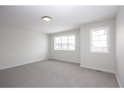 20 Toal Close, Red Deer, AB - Indoor Photo Showing Other Room