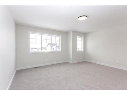 20 Toal Close, Red Deer, AB - Indoor Photo Showing Other Room