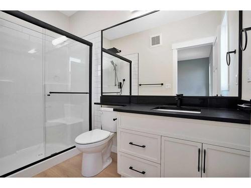 21 Murphy Close, Blackfalds, AB - Indoor Photo Showing Bathroom