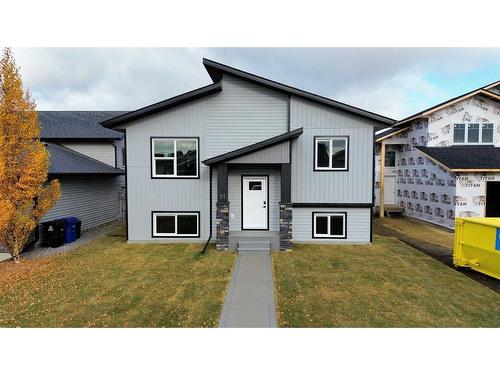 21 Murphy Close, Blackfalds, AB - Outdoor