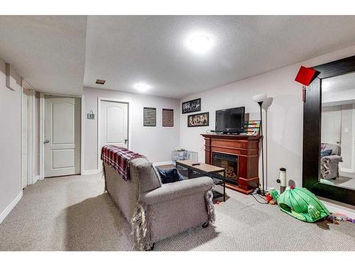 35 Odell Green, Red Deer, AB - Indoor