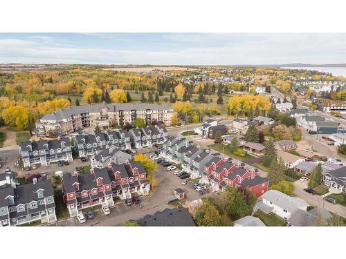 606-5220 50A Avenue, Sylvan Lake, AB - Outdoor With View