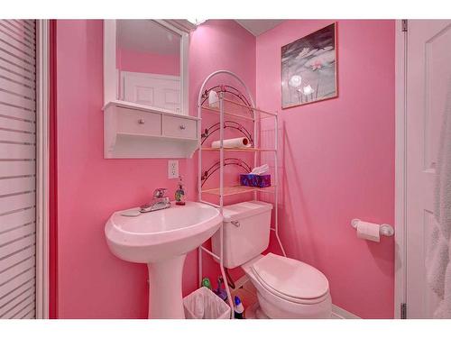 13 Northey Avenue, Red Deer, AB - Indoor Photo Showing Bathroom