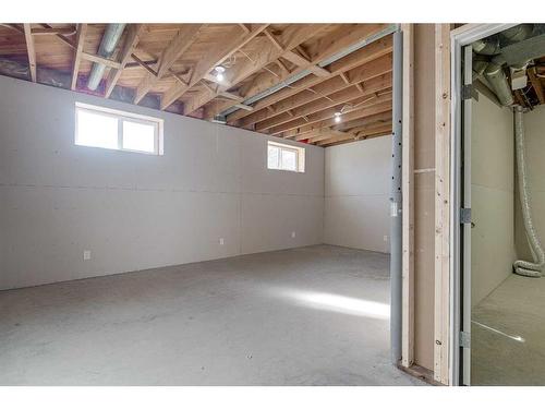 4810 55 Avenue, Bentley, AB - Indoor Photo Showing Basement