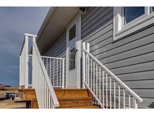 4810 55 Avenue, Bentley, AB - Outdoor With Exterior