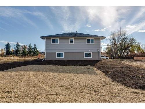 4810 55 Avenue, Bentley, AB - Outdoor