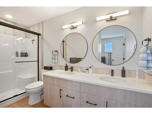 4162 Ryders Ridge Boulevard, Sylvan Lake, AB - Indoor Photo Showing Bathroom