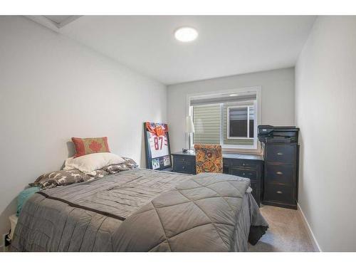 4162 Ryders Ridge Boulevard, Sylvan Lake, AB - Indoor Photo Showing Bedroom