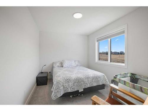 4162 Ryders Ridge Boulevard, Sylvan Lake, AB - Indoor Photo Showing Bedroom