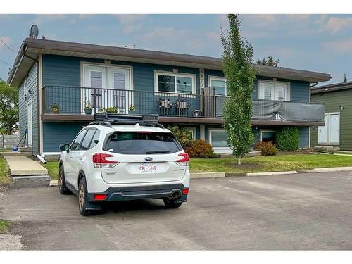 4803 61A Street, Stettler, AB - Outdoor With Facade