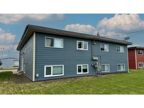 4803 61A Street, Stettler, AB - Outdoor