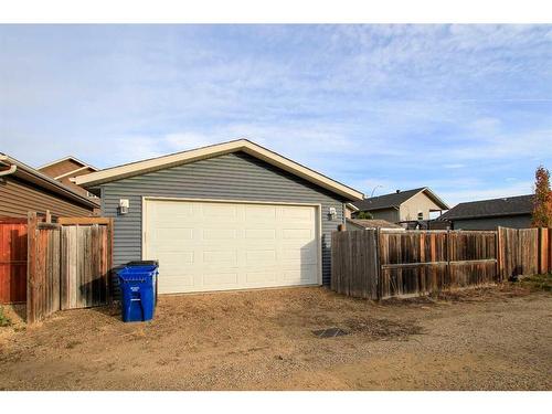 10 Cedar Square, Blackfalds, AB - Outdoor With Exterior