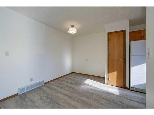 22 Dixon Crescent, Red Deer, AB - Indoor Photo Showing Other Room