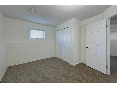 22 Dixon Crescent, Red Deer, AB - Indoor Photo Showing Other Room