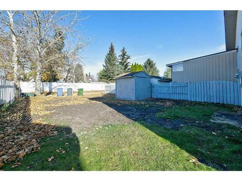 22 Dixon Crescent, Red Deer, AB - Outdoor