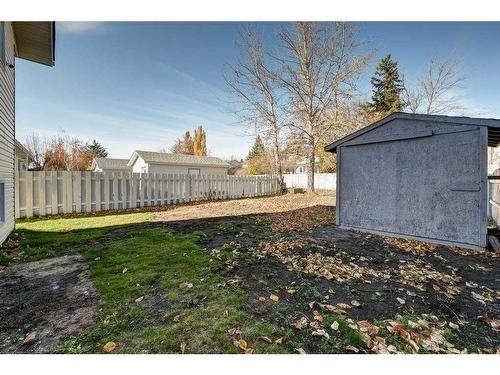 22 Dixon Crescent, Red Deer, AB - Outdoor