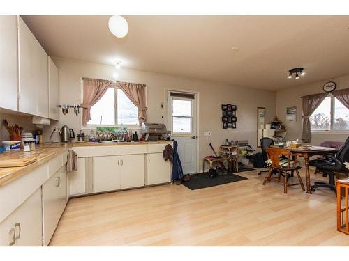 39221 Highway 815, Rural Lacombe County, AB - Indoor Photo Showing Other Room