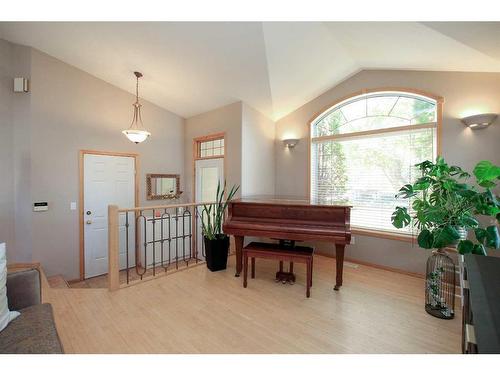 104 Darling Crescent, Red Deer, AB - Indoor Photo Showing Other Room