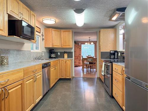 53224 Range Road 61, Rural Parkland County, AB - Indoor Photo Showing Kitchen