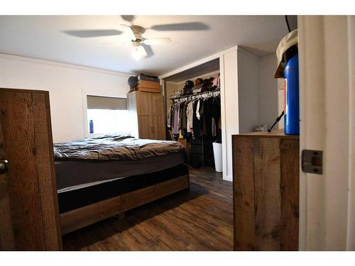 365038 Range Road 5-2, Rural Clearwater County, AB - Indoor Photo Showing Bedroom