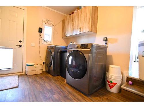 365038 Range Road 5-2, Rural Clearwater County, AB - Indoor Photo Showing Laundry Room