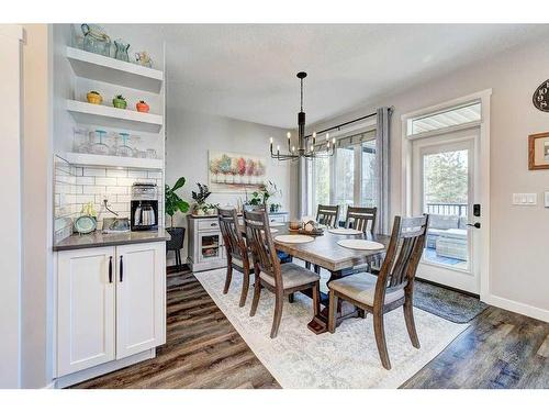 151 Ellington Crescent, Red Deer, AB - Indoor Photo Showing Dining Room