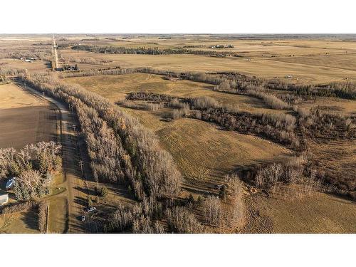 391500 30 Range, Rural Lacombe County, AB 