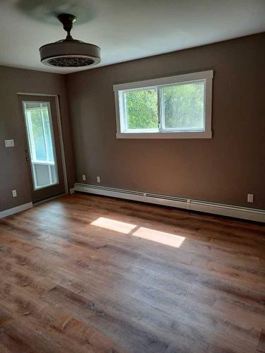 38469 Range Road 30, Rural Red Deer County, AB - Indoor Photo Showing Other Room