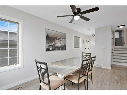 4704 43 Street, Sylvan Lake, AB - Indoor Photo Showing Dining Room