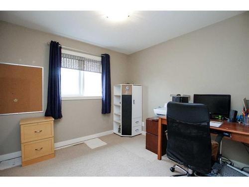 20 Connaught Crescent, Red Deer, AB - Indoor Photo Showing Office