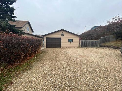 22 Peace Rose Street, Rural Lacombe County, AB - Outdoor