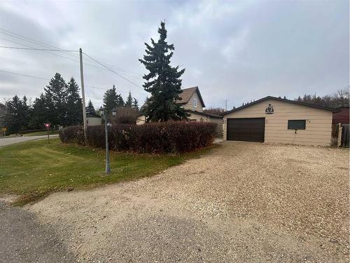 22 Peace Rose Street, Rural Lacombe County, AB - Outdoor