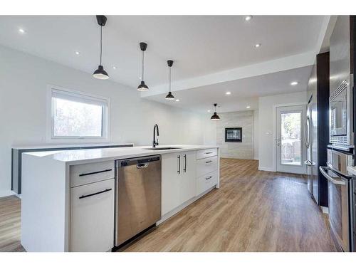 12 Addinell Avenue, Red Deer, AB - Indoor Photo Showing Kitchen With Stainless Steel Kitchen With Upgraded Kitchen