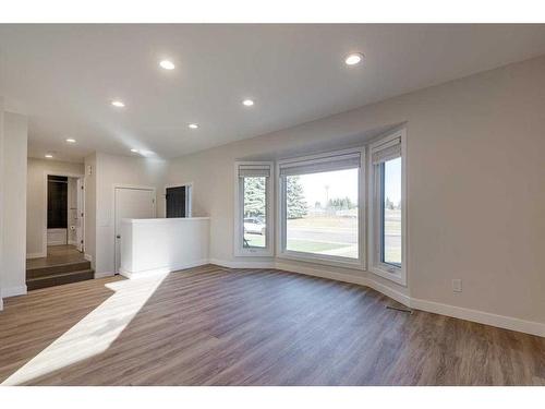 12 Addinell Avenue, Red Deer, AB - Indoor Photo Showing Other Room