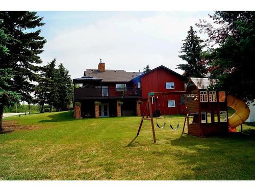 3920 39 Street Close, Ponoka, AB - Outdoor