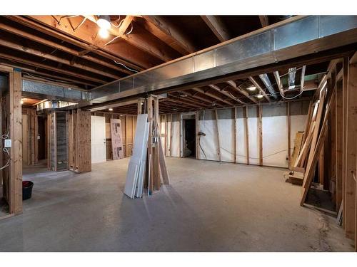 4920 43 Street, Innisfail, AB - Indoor Photo Showing Basement