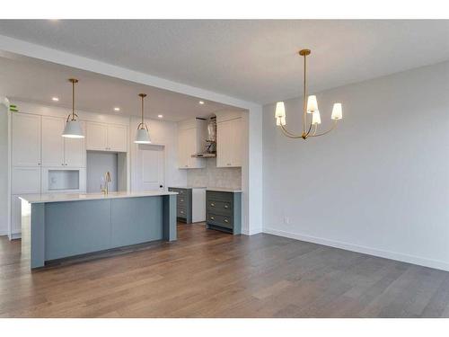 152 Sage Hill Heights Nw, Calgary, AB - Indoor Photo Showing Kitchen