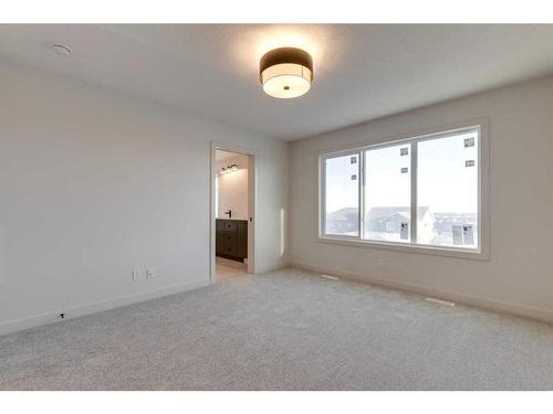 152 Sage Hill Heights Nw, Calgary, AB - Indoor Photo Showing Other Room