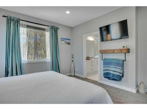 130-50072 205 Range, Rural Camrose County, AB - Indoor Photo Showing Bedroom