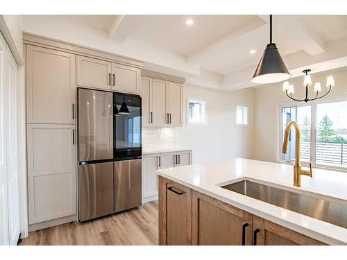 13 Larratt Close, Red Deer, AB - Indoor Photo Showing Kitchen