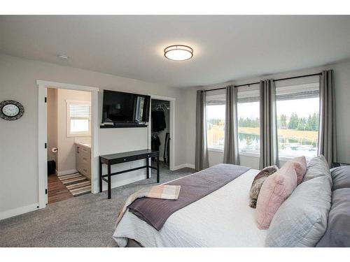 652 Bridgeview Road, Rural Ponoka County, AB - Indoor Photo Showing Bedroom