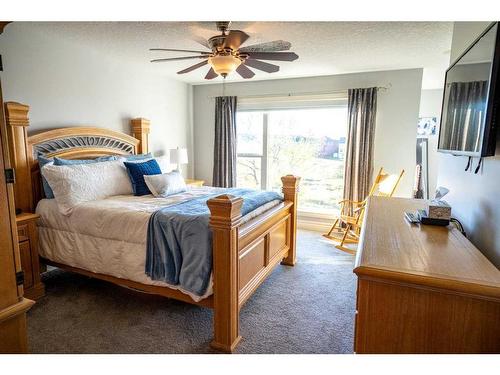 130 Sage Hill Way Nw, Calgary, AB - Indoor Photo Showing Bedroom