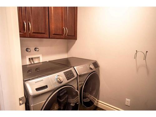 130 Sage Hill Way Nw, Calgary, AB - Indoor Photo Showing Laundry Room