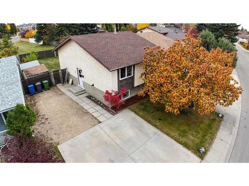 125 Chappel Drive, Red Deer, AB - Outdoor