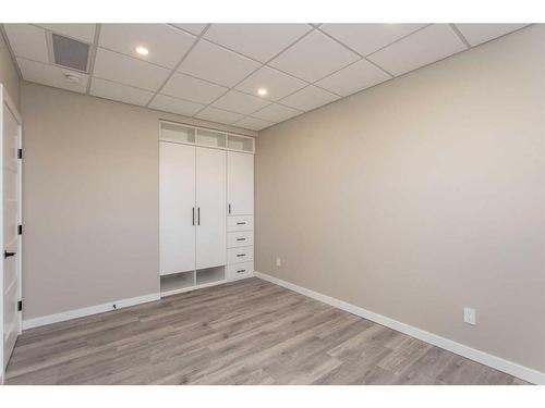 2 Cascade Street, Blackfalds, AB - Indoor Photo Showing Other Room