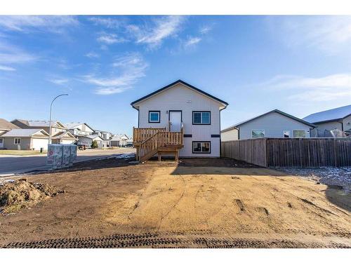 2 Cascade Street, Blackfalds, AB - Outdoor