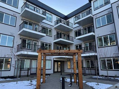 4408-111 Wolf Creek Drive, Calgary, AB - Outdoor