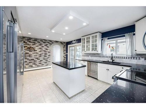 5321 46 Avenue, Rimbey, AB - Indoor Photo Showing Kitchen